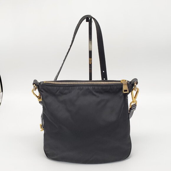 Authentic Prada Tessuto Nylon Shoulder Bag 320-110325 - Picture 3 of 16